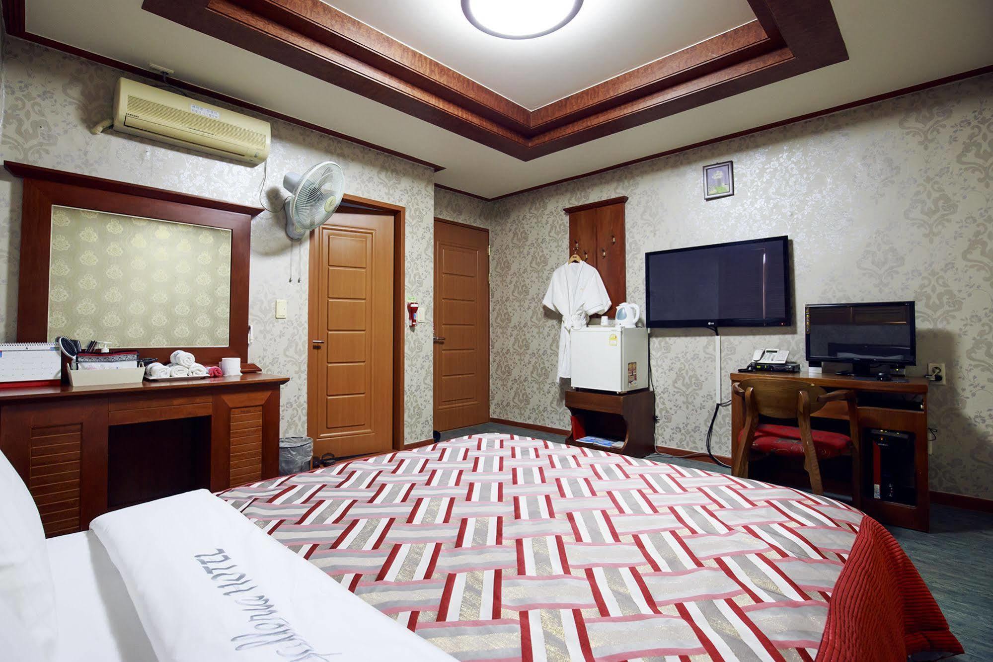 Galleria Hotel Andong Exterior foto